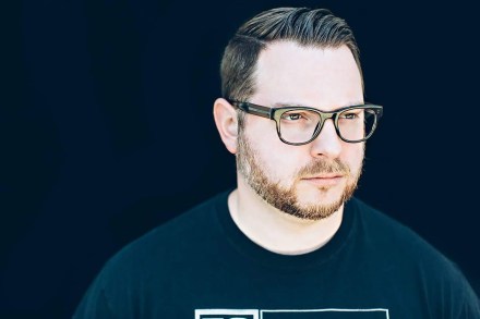 The Californian JX-216 presents its upcoming high energy banger techno release on Ascetic Limited.