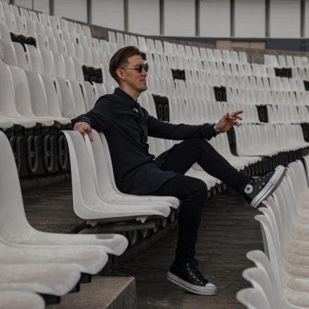 Flug announces his debut for Rekids Special Projects with ‘Austral Flames’ EP.