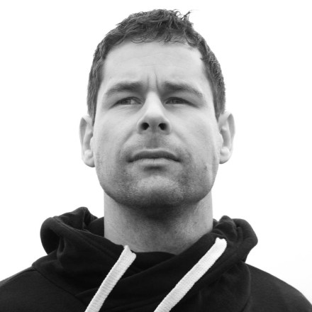Heron makes his debut on iVAV Recordings with his ‘Step Into The Light’ EP.