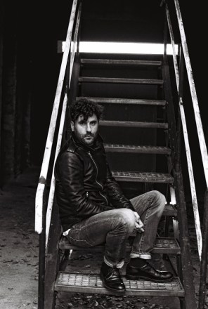 Terence Fixmer returns to NovaMute with a new EP featuring techno madness at its finest.