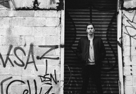 Ramsey Neville debuts on Techno Brooklyn with a 3-track EP, ‘Motherboard’.