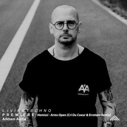 Premiere: Hemissi – Arms Open (Cri Du Coeur & Erratum Remix)